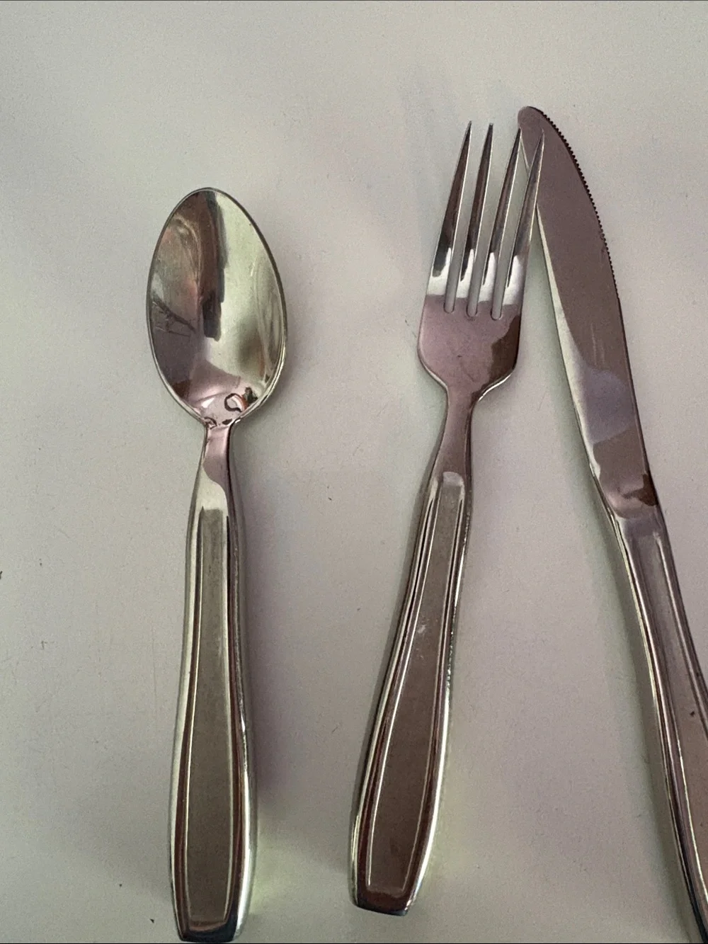 Weighted stainless Kinsman silverware set